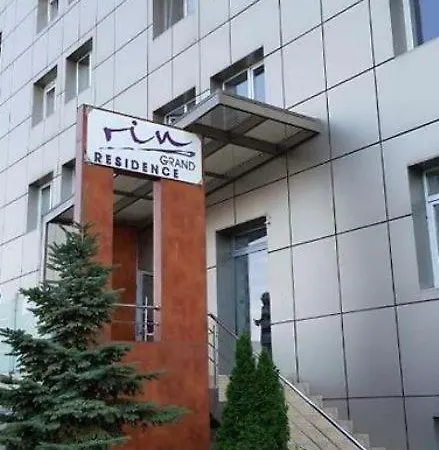 Apartament Laroka House Rin Grand Modern *