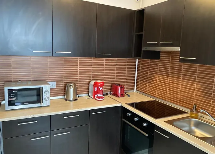 Laroka House Rin Grand Modern Апартаменти *