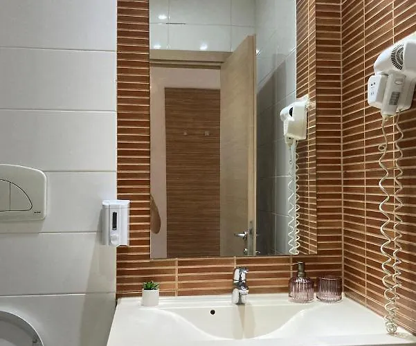 公寓 Laroka House Rin Grand Modern